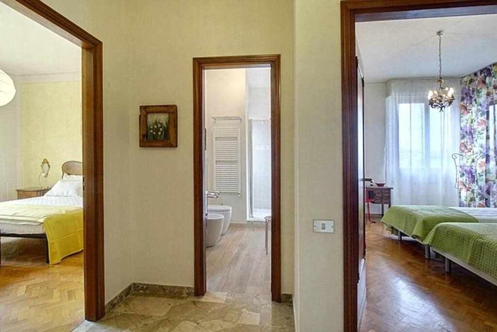 Frati Bigi With Two Bedrooms And Parking Apartamento Florencia